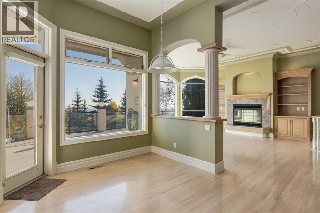 14 Patina Lane Sw, Calgary, Alberta  T3H 3N4 - Photo 7 - A2263476