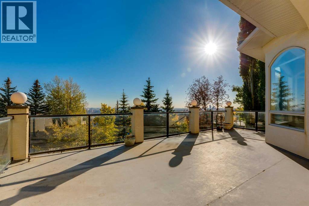 14 Patina Lane Sw, Calgary, Alberta  T3H 3N4 - Photo 17 - A2263476