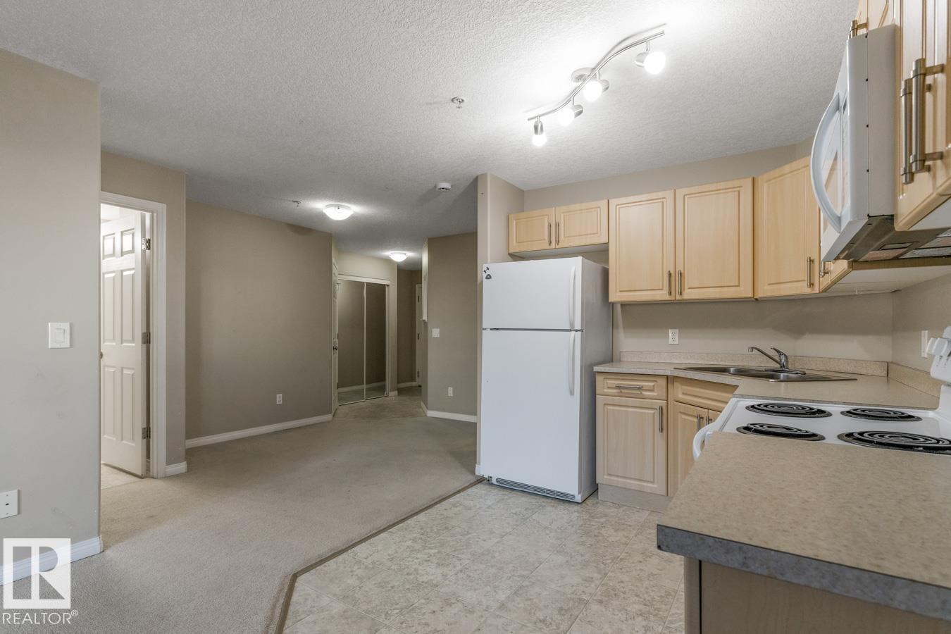 #106 9945 167 St Nw, Edmonton, Alberta  T5P 0K5 - Photo 10 - E4461927