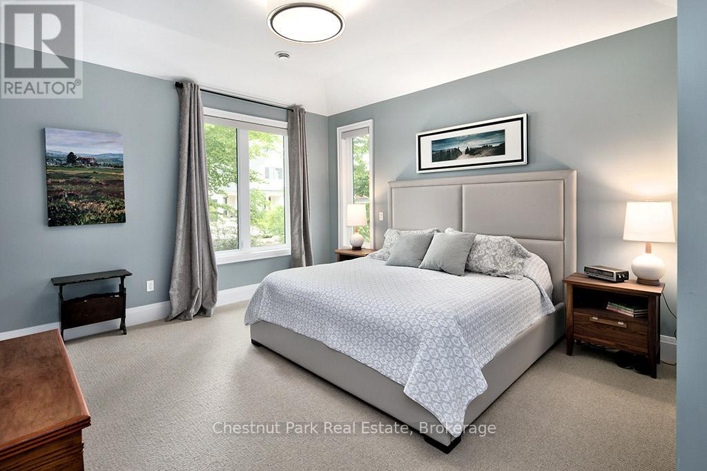 108 Stuart Court, Blue Mountains, Ontario  N0H 2P0 - Photo 30 - X12364564