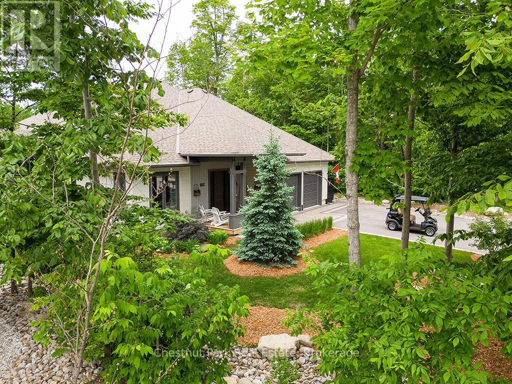 108 Stuart Court, Blue Mountains, Ontario  N0H 2P0 - Photo 7 - X12364564