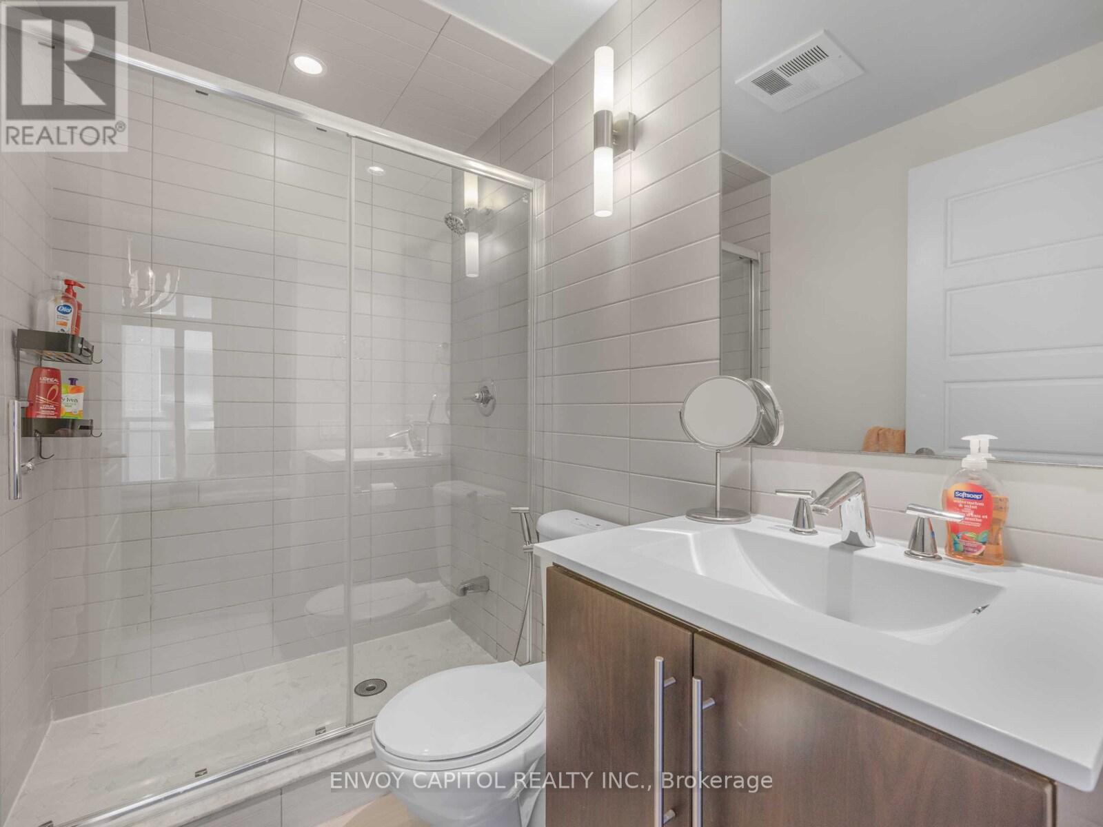 1702 - 28 Linden Street, Toronto, Ontario  M4Y 0A4 - Photo 22 - C12459300