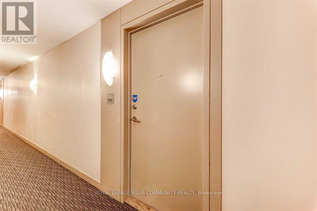 609 - 38 Lee Centre Drive, Toronto, Ontario  M1H 3J7 - Photo 5 - E12459294