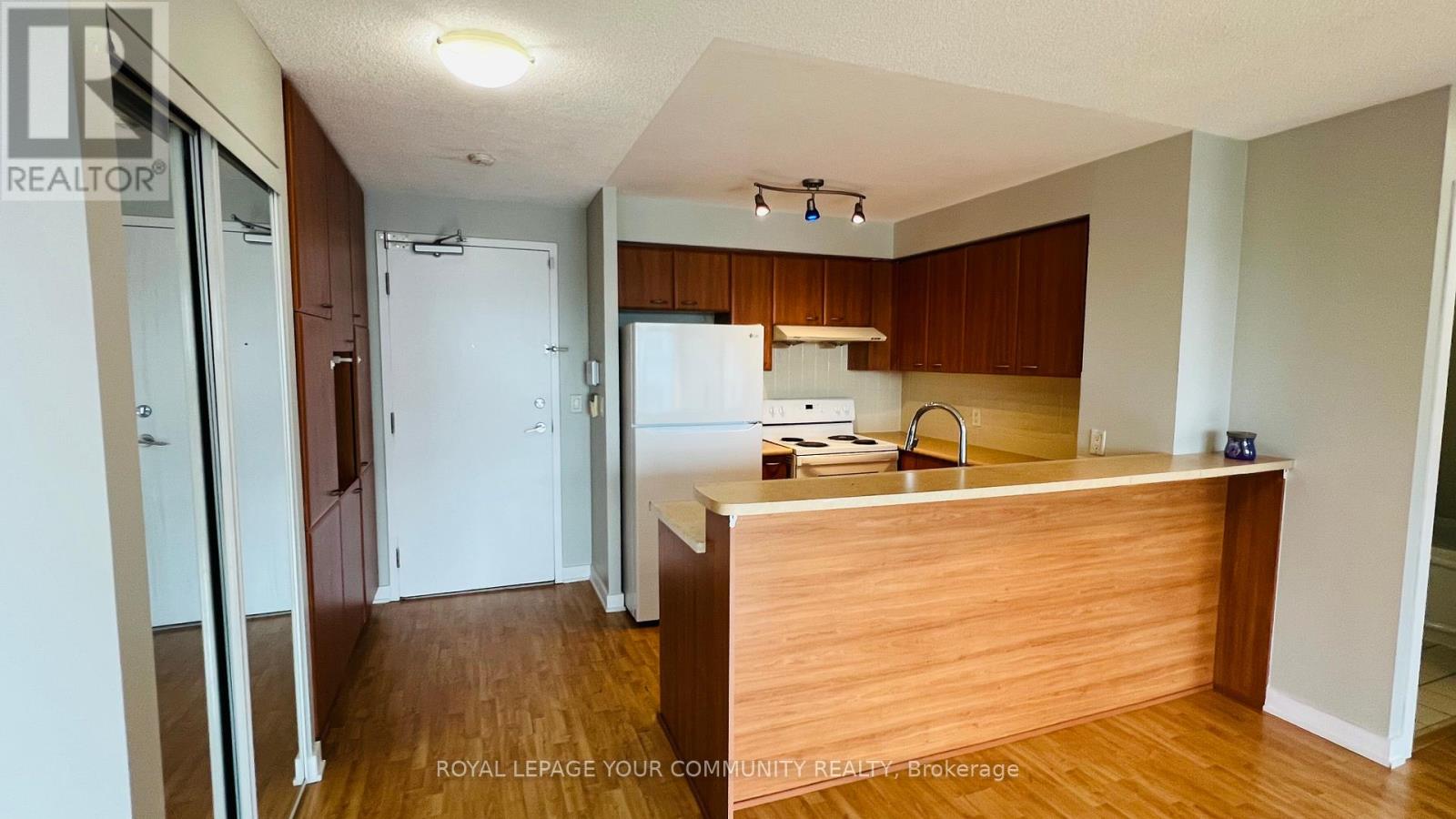 609 - 38 Lee Centre Drive, Toronto, Ontario  M1H 3J7 - Photo 7 - E12459294
