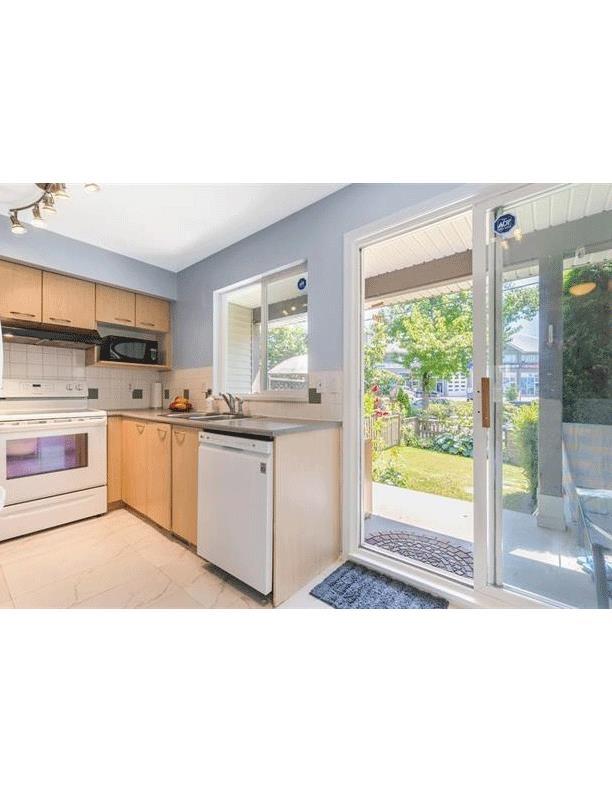 81 15355 26 Avenue, Surrey, British Columbia  V4P 1C4 - Photo 3 - R3057775