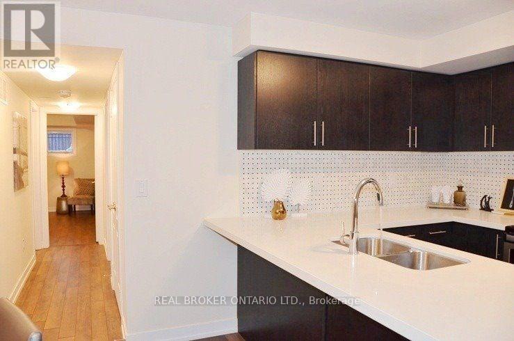 2523 - 30 Westmeath Lane, Markham, Ontario  L6B 0B1 - Photo 10 - N12459306