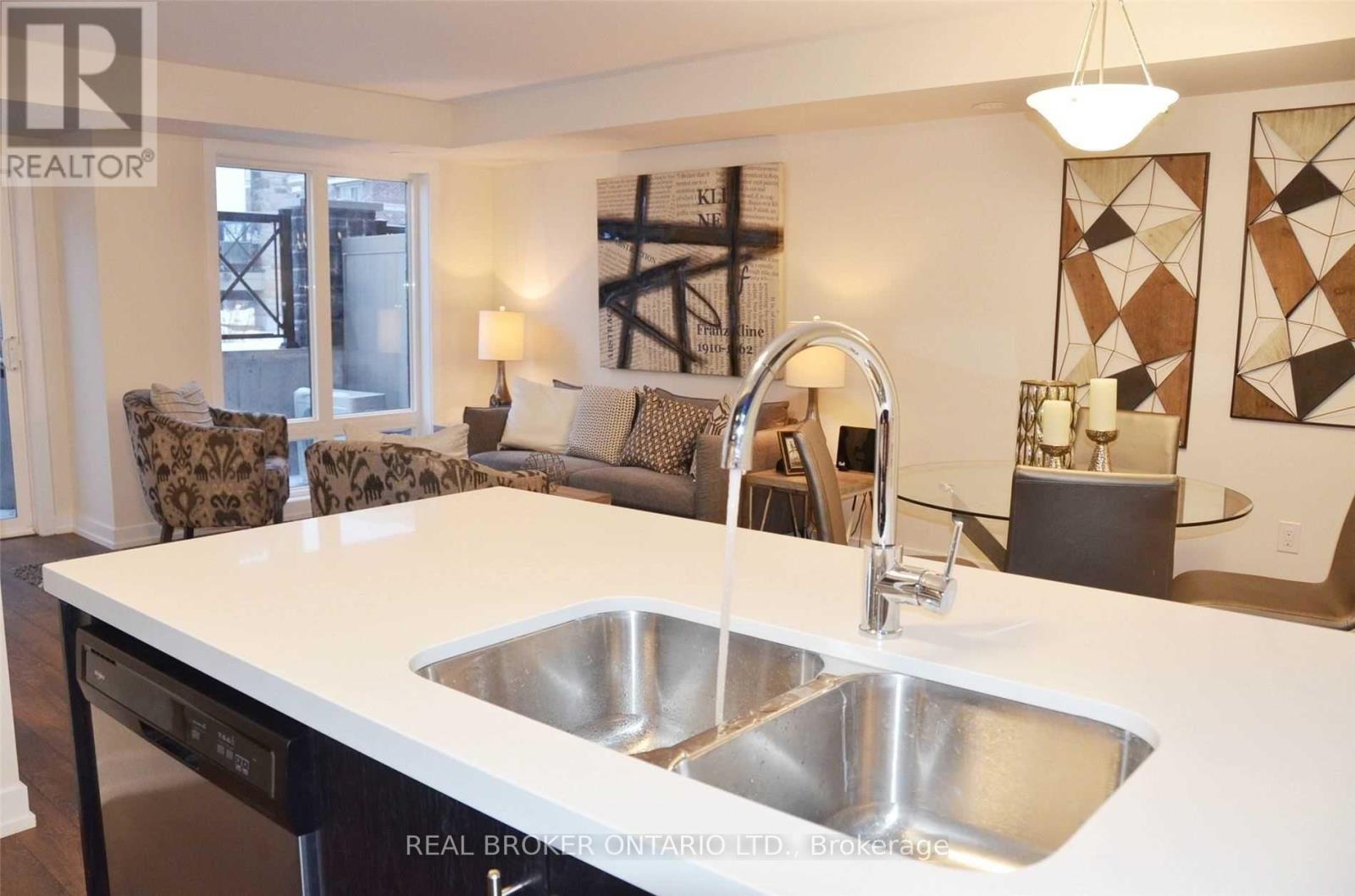 2523 - 30 Westmeath Lane, Markham, Ontario  L6B 0B1 - Photo 12 - N12459306