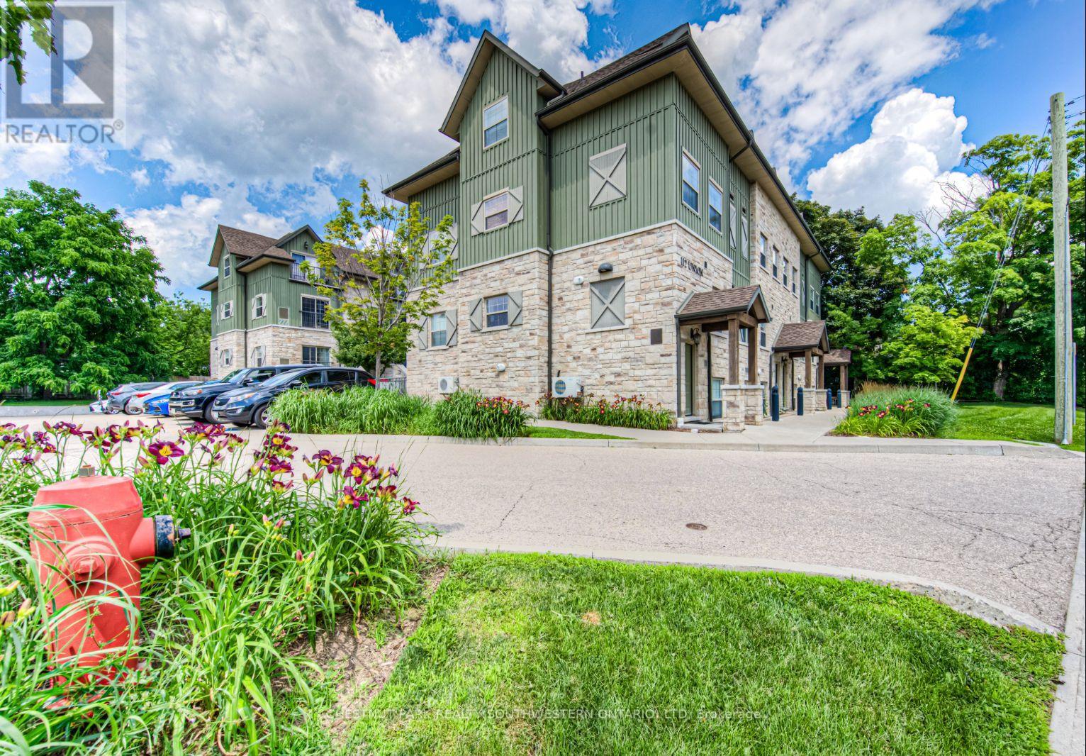 A103 - 112 UNION STREET E, Waterloo, Ontario