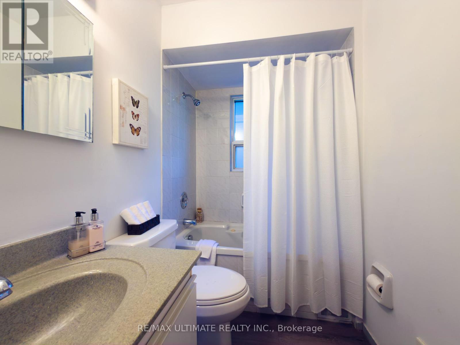 110 De Quincy Boulevard, Toronto, Ontario  M3H 1Y9 - Photo 25 - C12450587