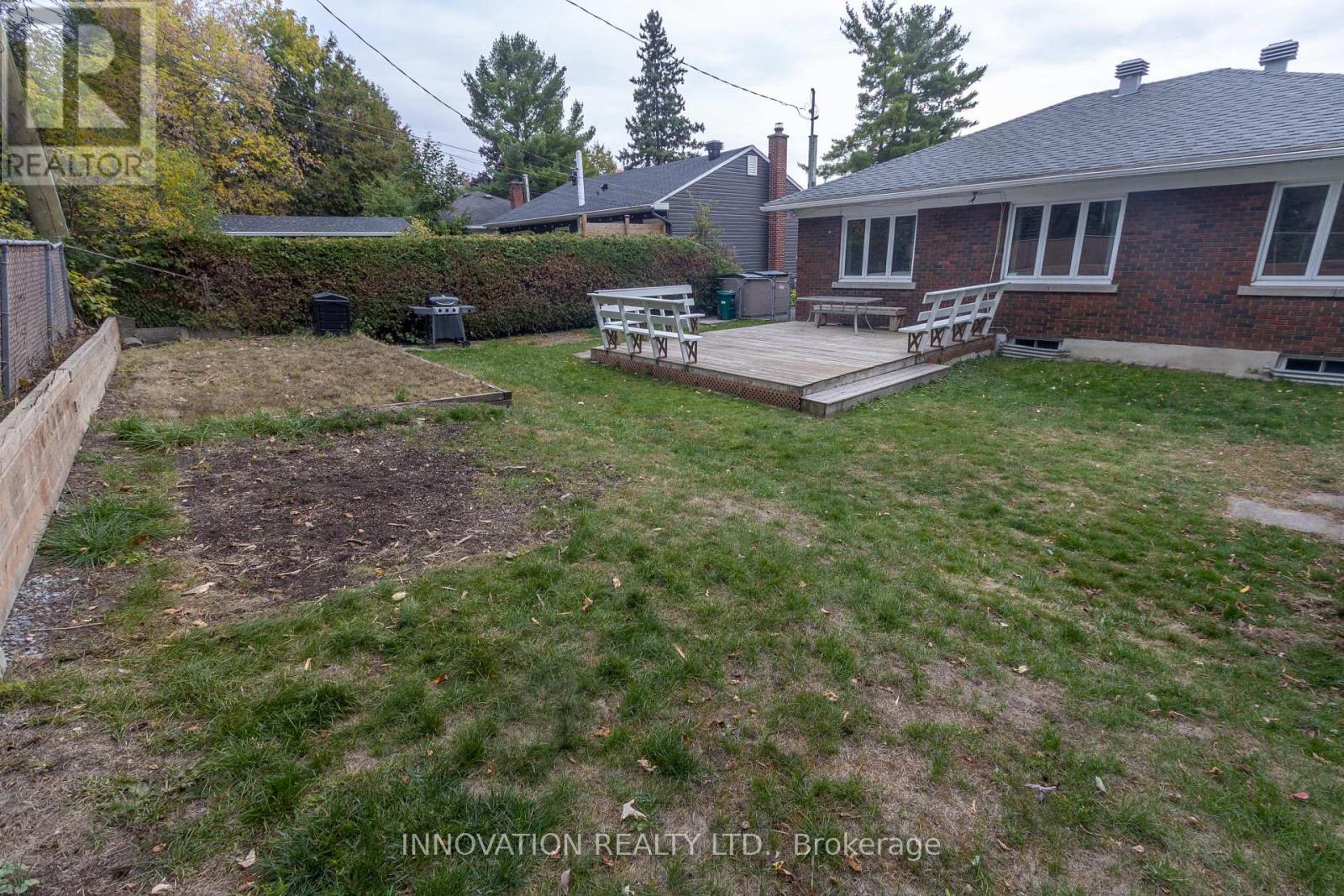 1811 Hutton Avenue, Ottawa, Ontario  K1G 1M1 - Photo 27 - X12457984