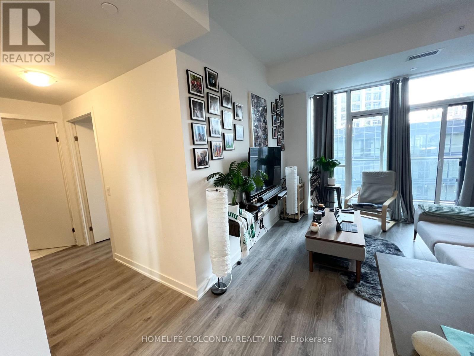 703 - 38 Iannuzzi Street, Toronto, Ontario  M5V 1B2 - Photo 6 - C12459311