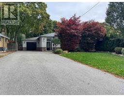 36 JOHNSON ROAD, Aurora, Ontario