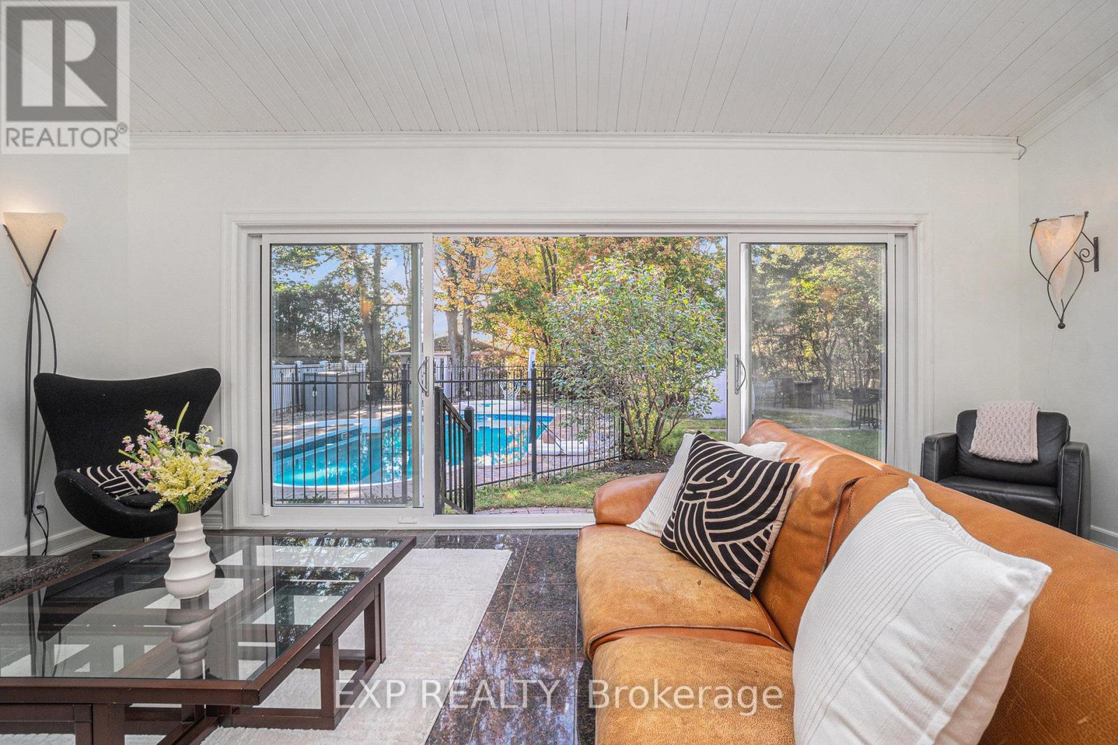 150 Topaze Avenue, Ottawa, Ontario  K4B 1K1 - Photo 17 - X12459316