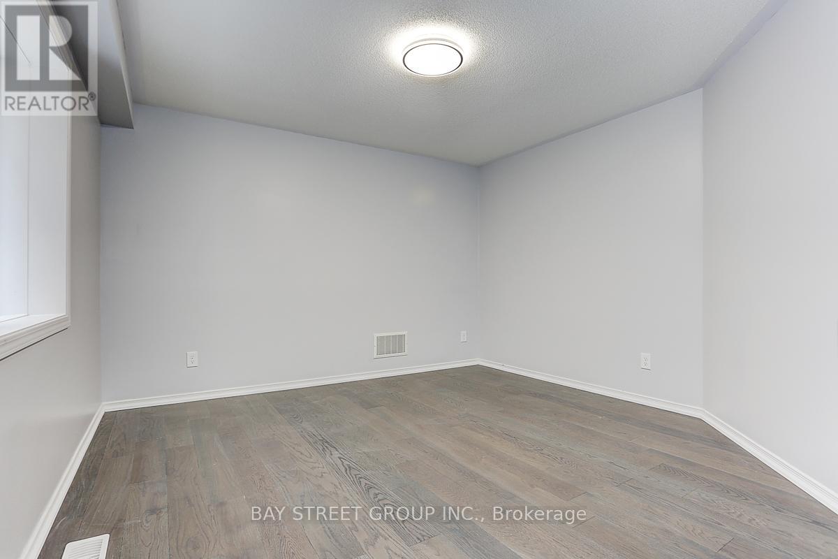 2433 Equestrian Crescent, Oshawa, Ontario  L1L 0L9 - Photo 21 - E12459324