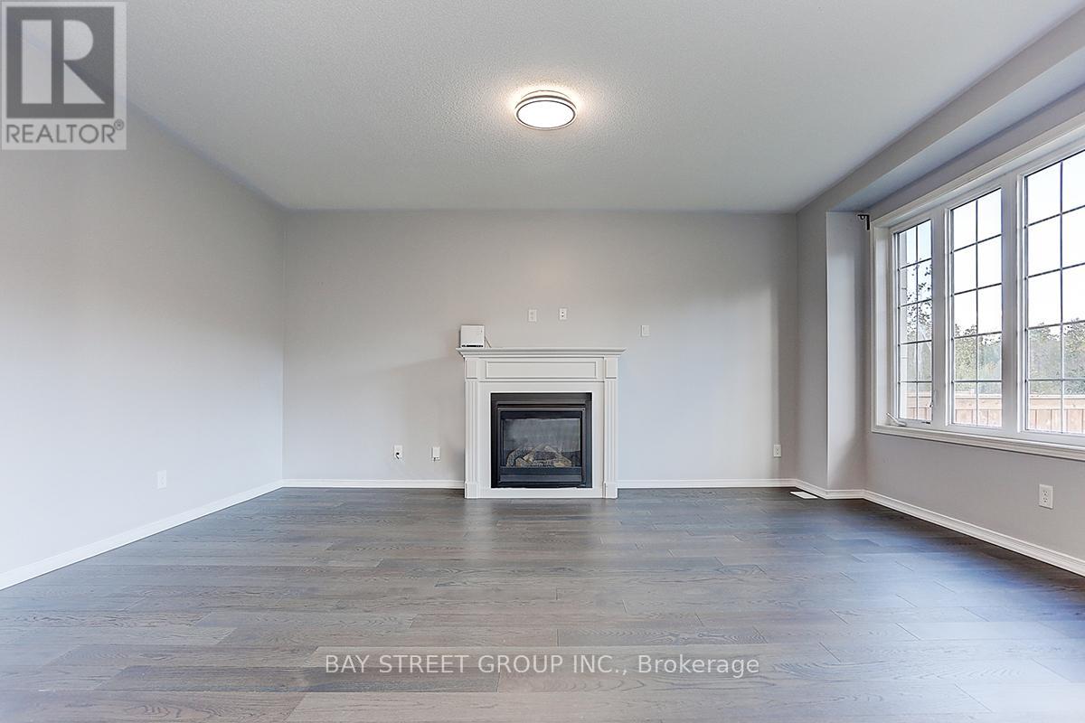 2433 Equestrian Crescent, Oshawa, Ontario  L1L 0L9 - Photo 6 - E12459324