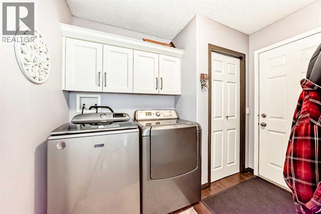 778 Fairways Green Nw, Airdrie, Alberta  T4B 3E6 - Photo 21 - A2232393
