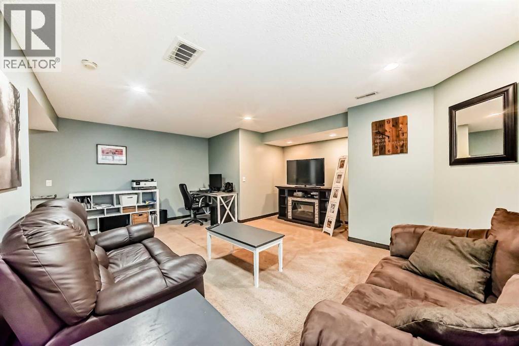 778 Fairways Green Nw, Airdrie, Alberta  T4B 3E6 - Photo 33 - A2232393