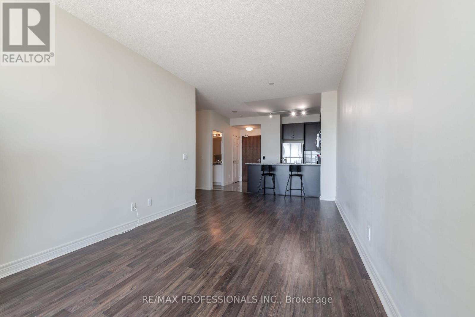 1511 - 339 Rathburn Road, Mississauga, Ontario  L5B 0C8 - Photo 16 - W12459313
