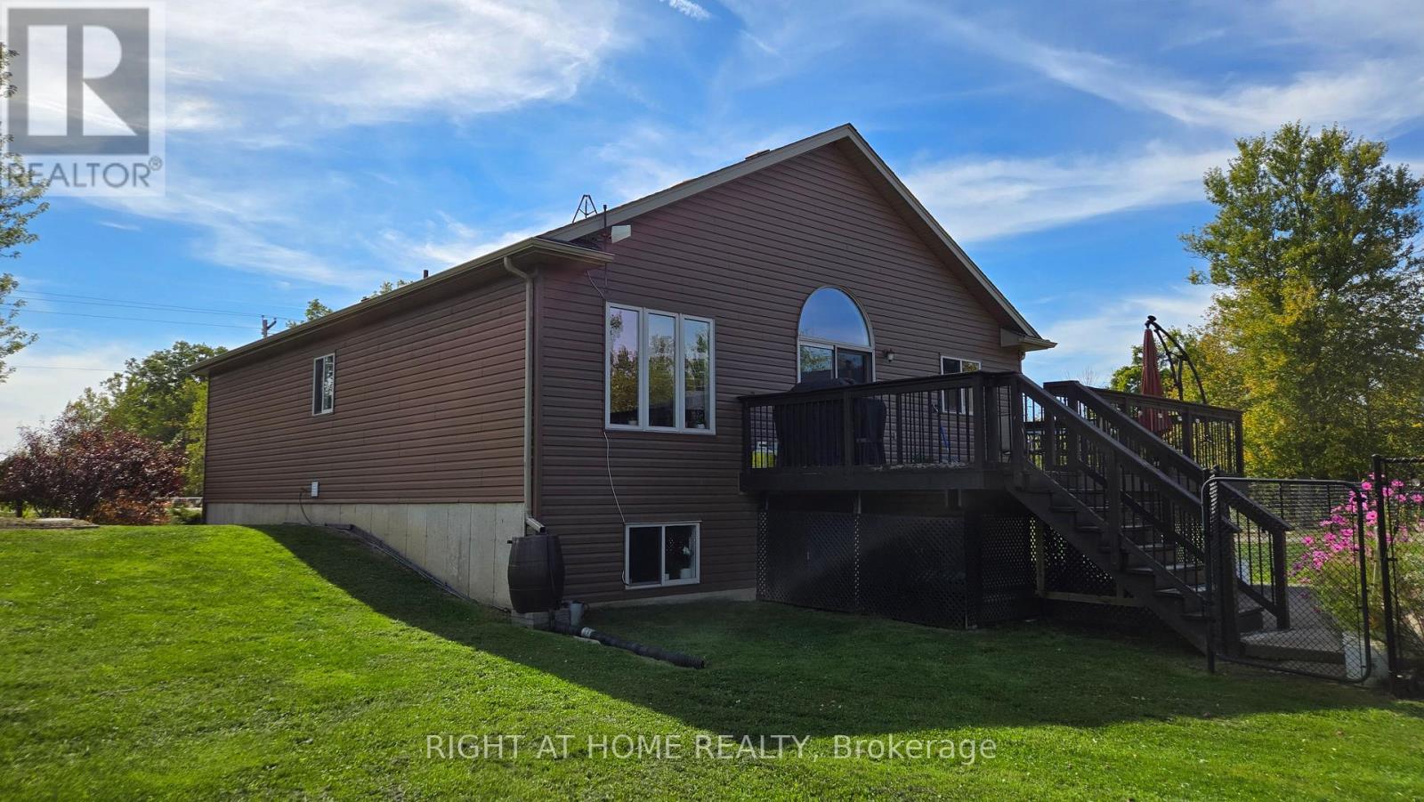 40996 Forks Road, Wainfleet, Ontario  L0S 1V0 - Photo 36 - X12459318