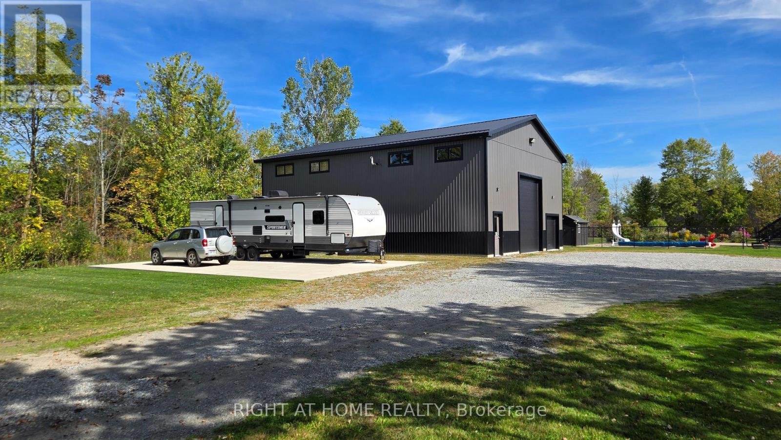 40996 Forks Road, Wainfleet, Ontario  L0S 1V0 - Photo 37 - X12459318