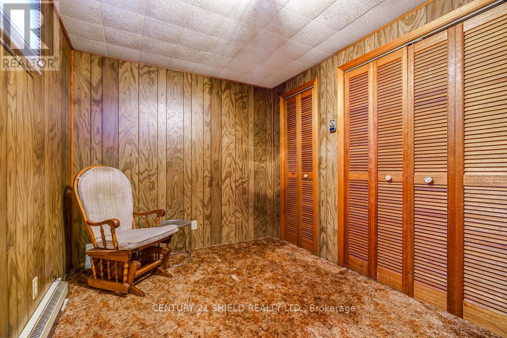 105 Athlone Drive, Cornwall, Ontario  K6H 6K9 - Photo 19 - X12459325
