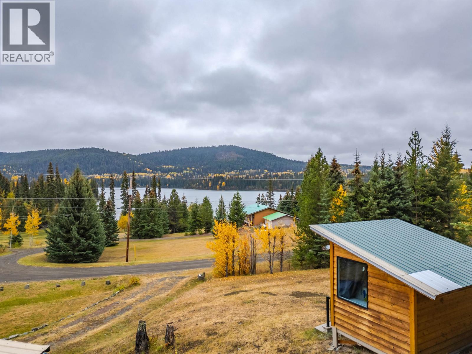 7561 Mccarthy Road, Bridge Lake, British Columbia  V0K 1X2 - Photo 2 - R3057761