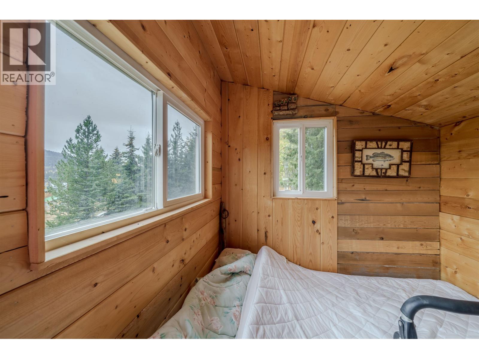 7561 Mccarthy Road, Bridge Lake, British Columbia  V0K 1X2 - Photo 27 - R3057761