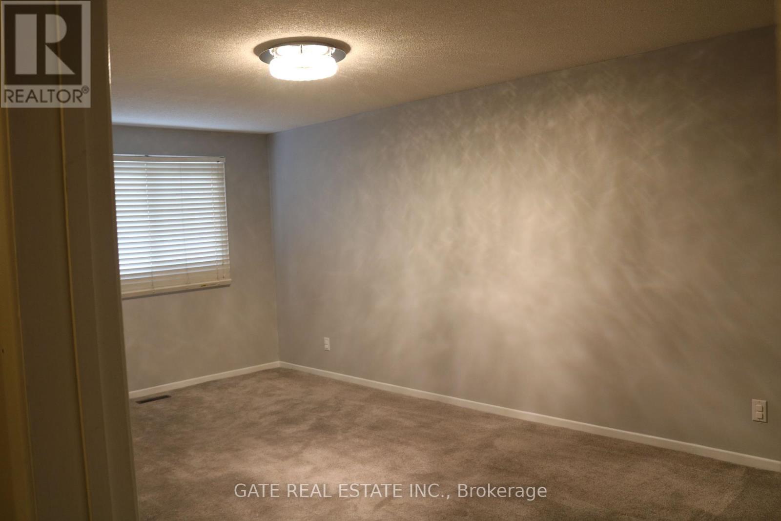 13 Spring Street, Whitchurch-Stouffville, Ontario  L4A 7X1 - Photo 29 - N12459326