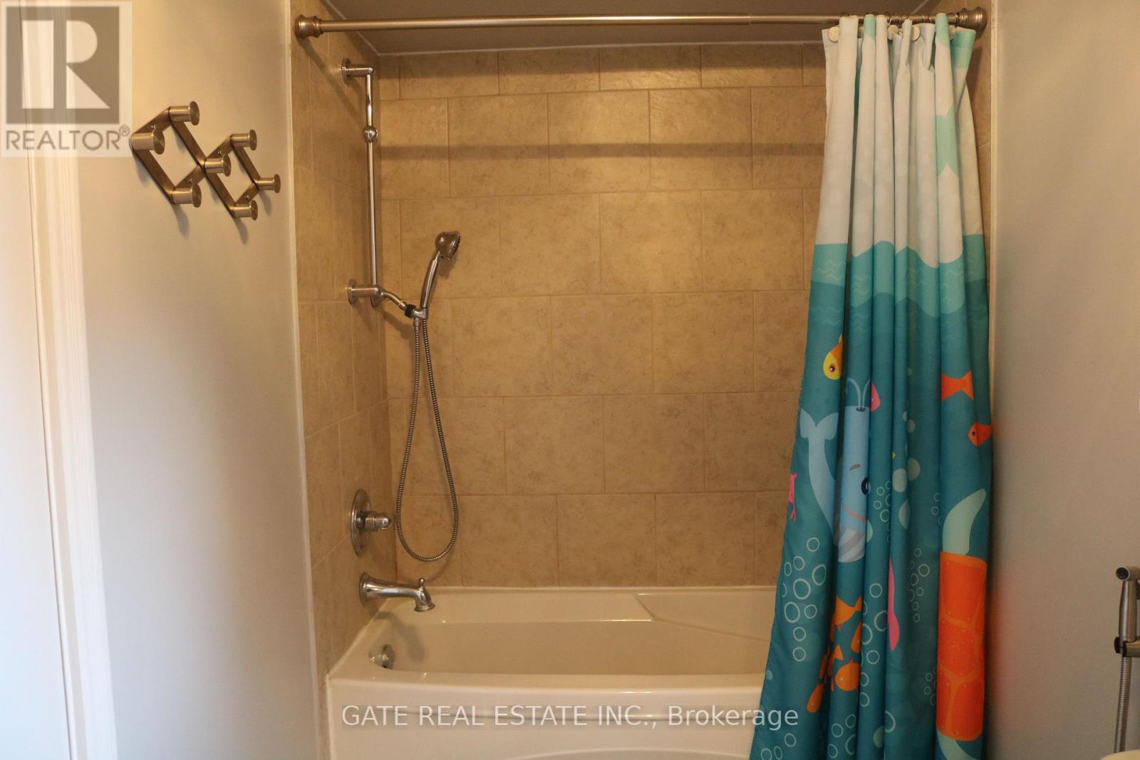 13 Spring Street, Whitchurch-Stouffville, Ontario  L4A 7X1 - Photo 33 - N12459326
