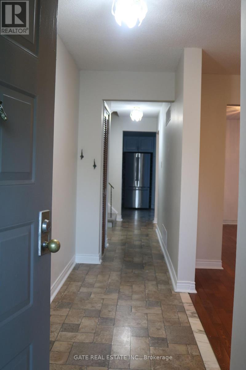 13 Spring Street, Whitchurch-Stouffville, Ontario  L4A 7X1 - Photo 35 - N12459326