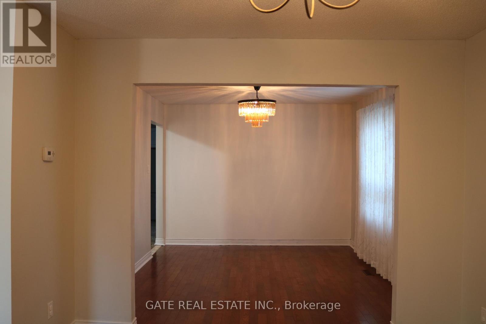 13 Spring Street, Whitchurch-Stouffville, Ontario  L4A 7X1 - Photo 38 - N12459326