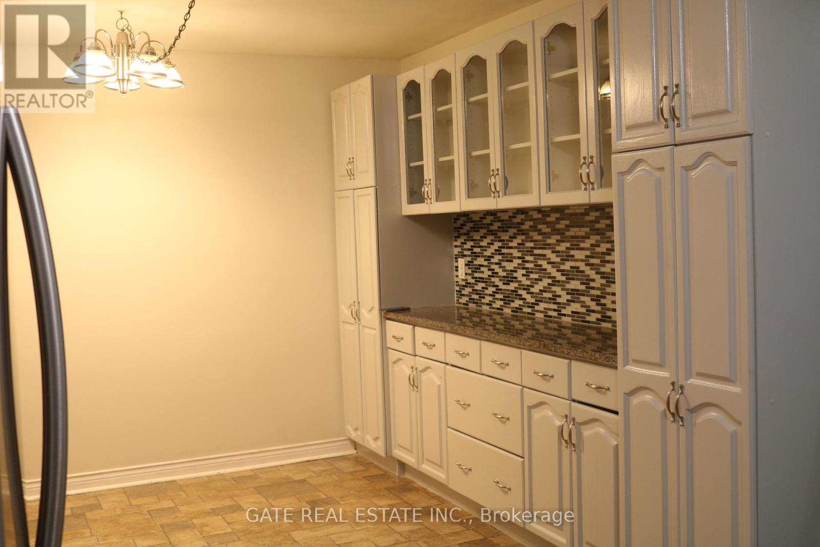 13 Spring Street, Whitchurch-Stouffville, Ontario  L4A 7X1 - Photo 41 - N12459326