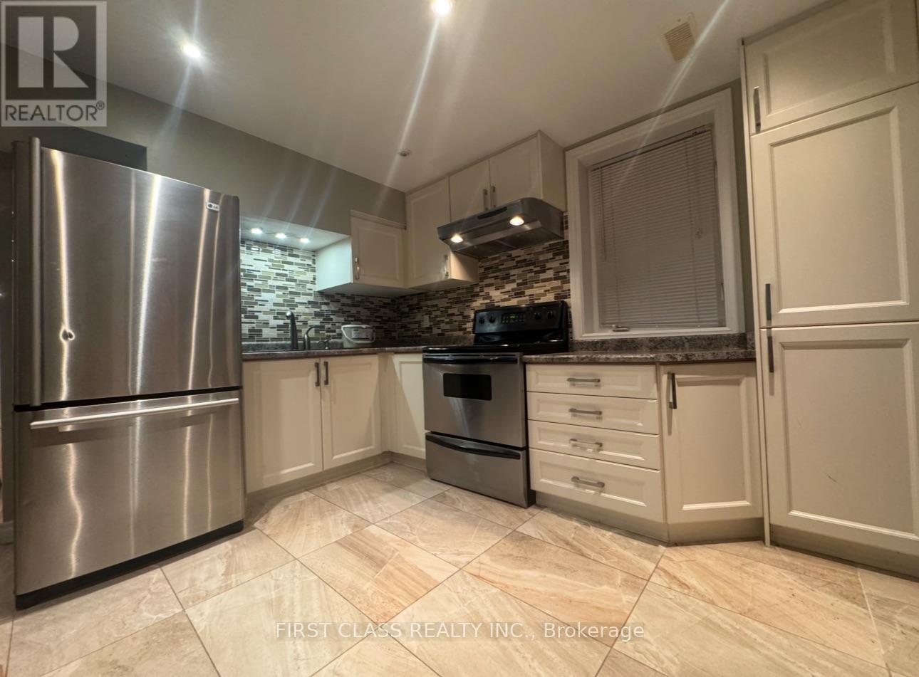 Bsmt - 101 Shirrick Drive, Richmond Hill, Ontario  L4E 0B7 - Photo 5 - N12459327