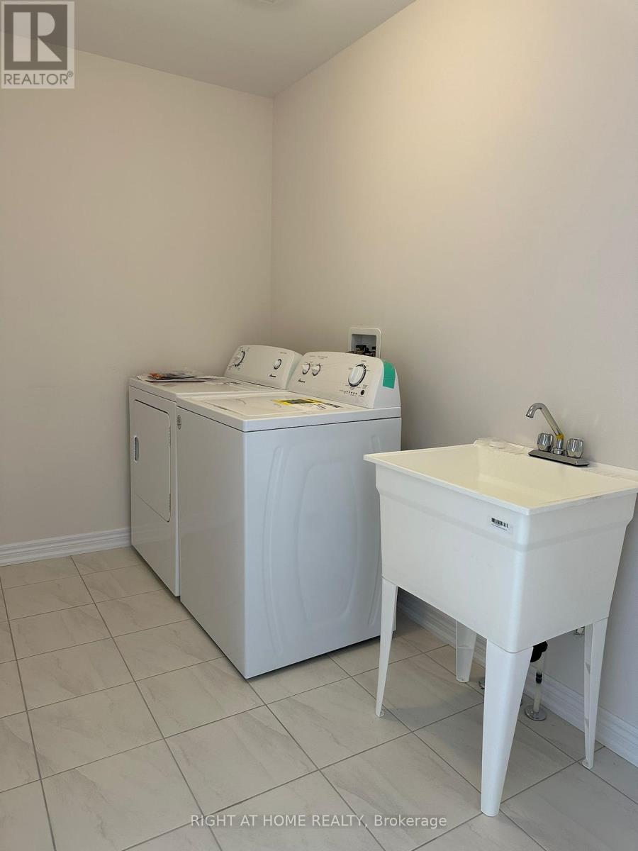 2067 Horace Duncan Crescent, Oshawa, Ontario  L1H 0H4 - Photo 14 - E12431328