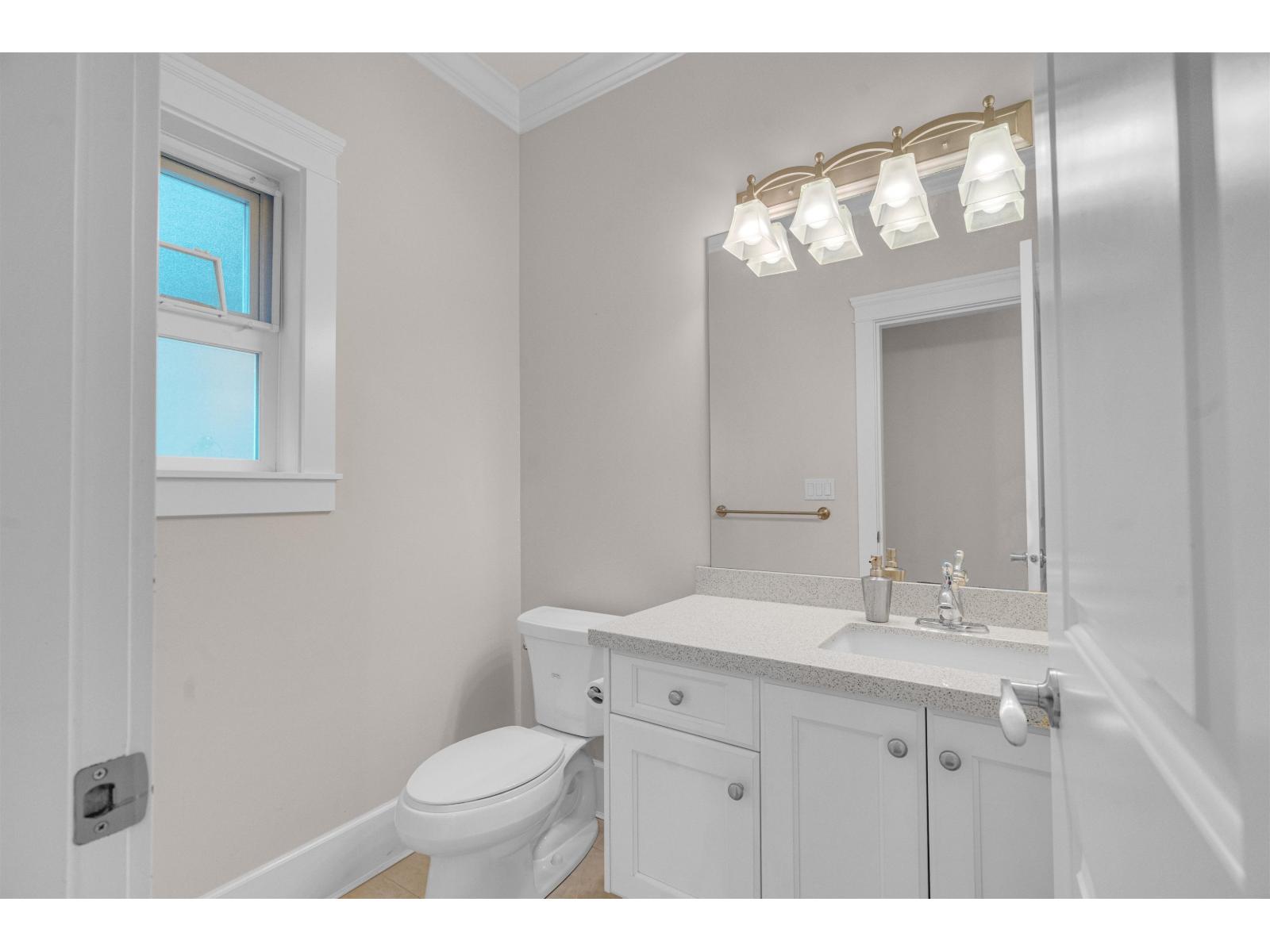 14063 91a Avenue, Surrey, British Columbia  V3V 1J5 - Photo 12 - R3057793