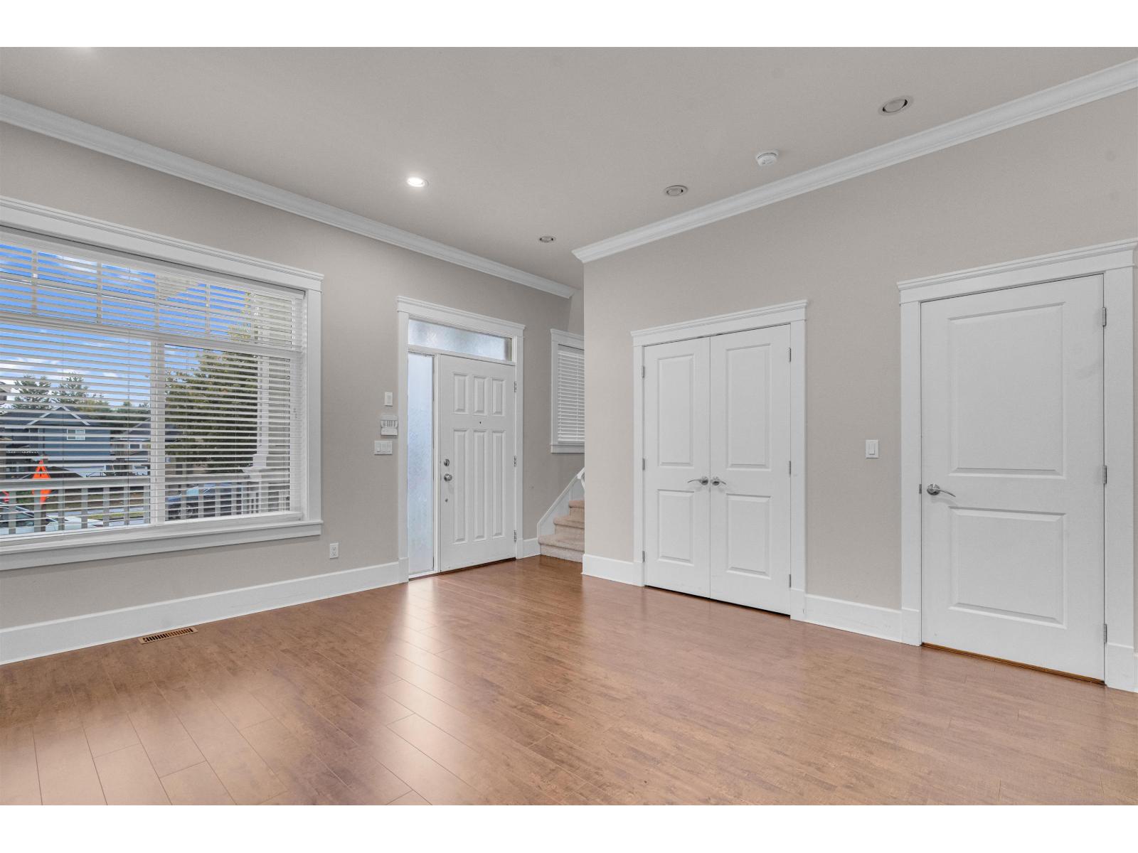 14063 91a Avenue, Surrey, British Columbia  V3V 1J5 - Photo 7 - R3057793