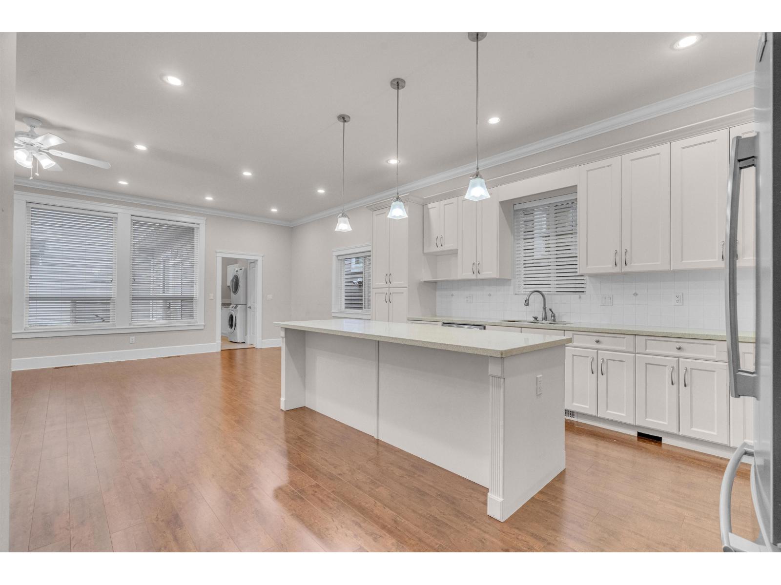 14063 91a Avenue, Surrey, British Columbia  V3V 1J5 - Photo 9 - R3057793