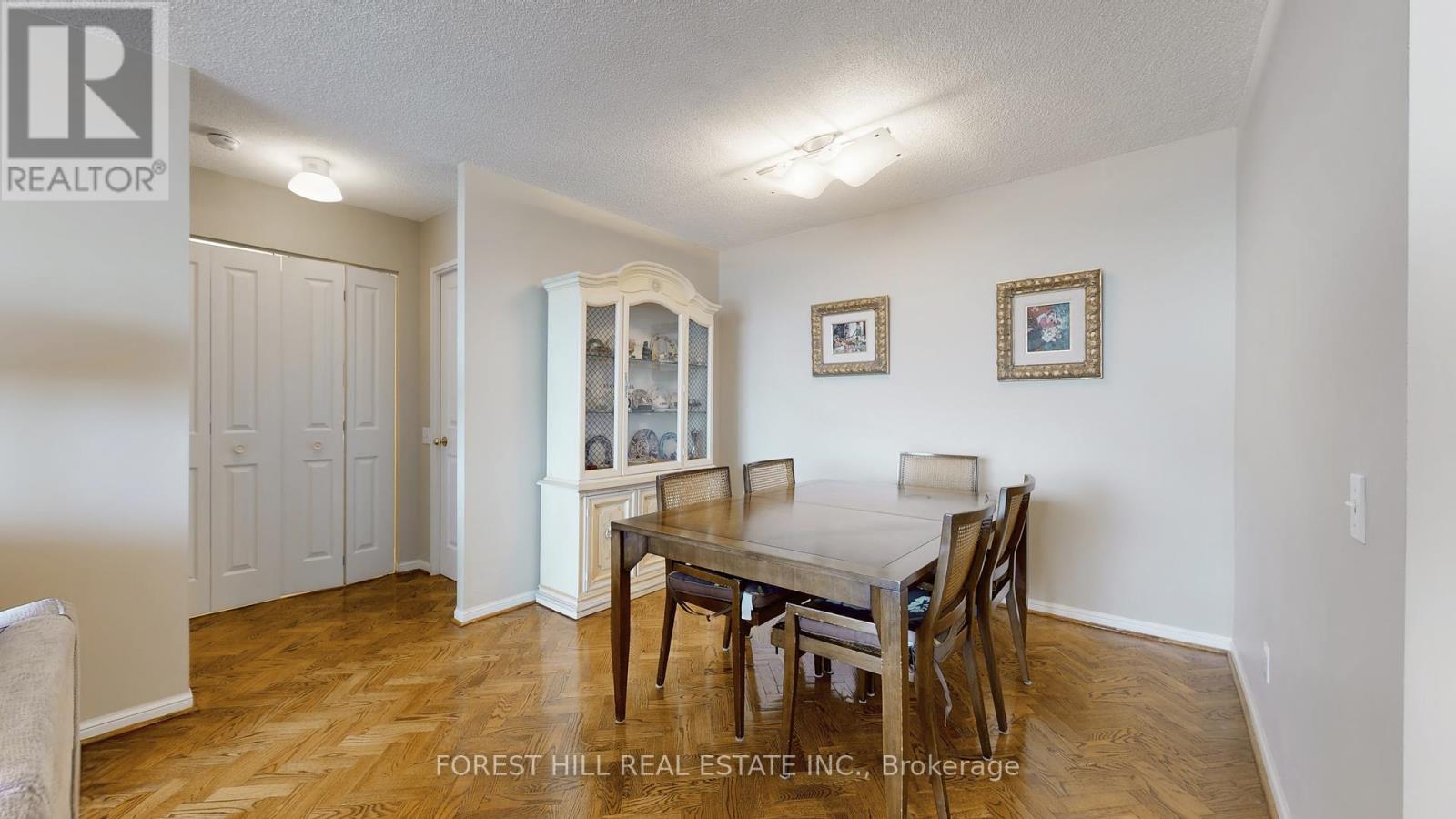1109 - 110 Promenade Circle, Vaughan, Ontario  L4J 7W8 - Photo 13 - N12459331