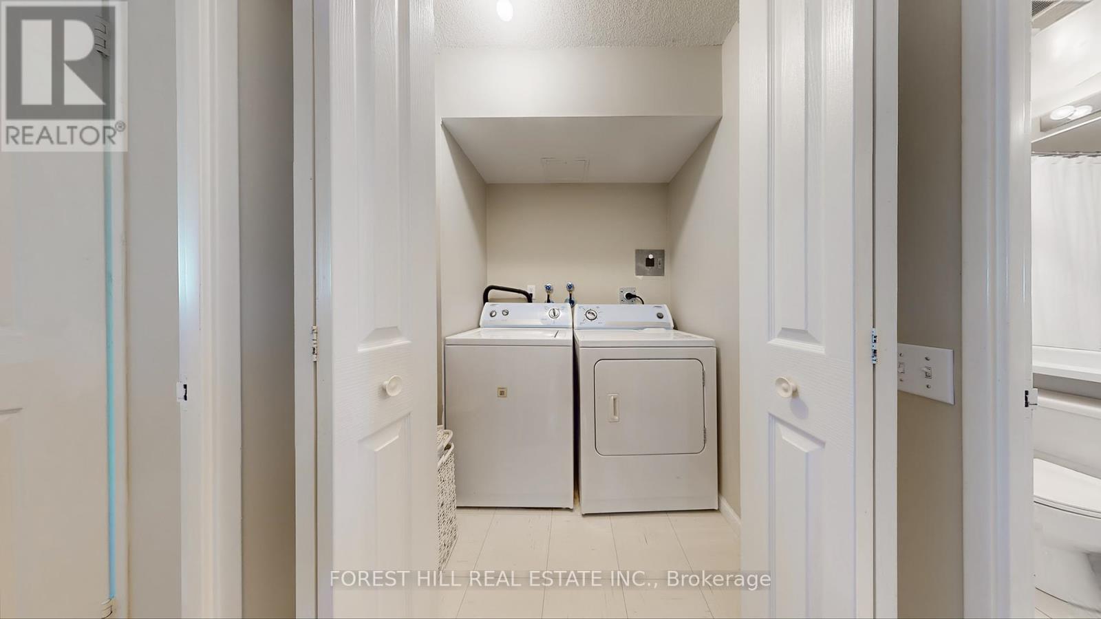 1109 - 110 Promenade Circle, Vaughan, Ontario  L4J 7W8 - Photo 29 - N12459331