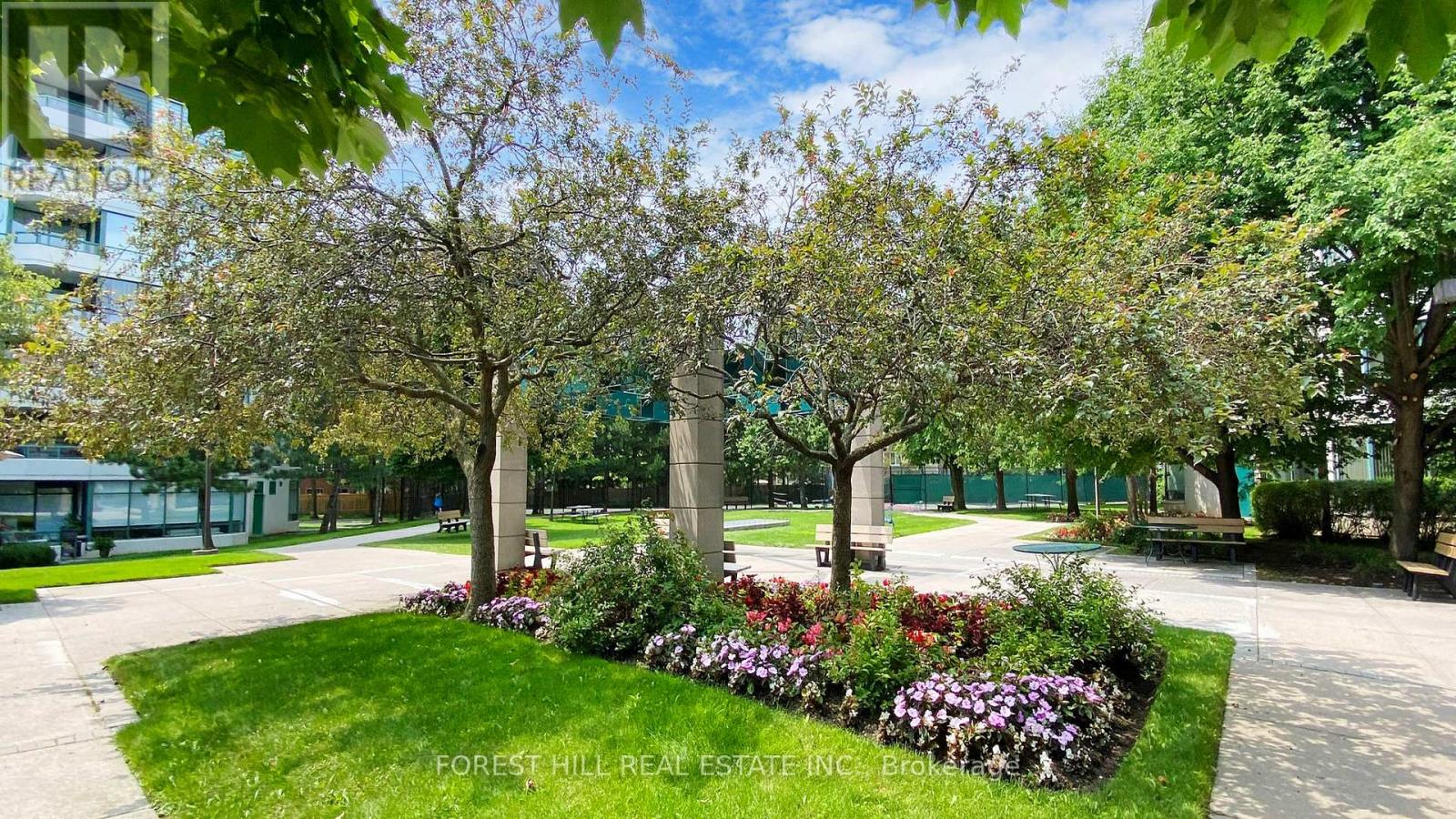 1109 - 110 Promenade Circle, Vaughan, Ontario  L4J 7W8 - Photo 44 - N12459331