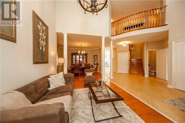83 Wild Orchid Crescent, Markham, Ontario  L6C 1X1 - Photo 3 - N12459334