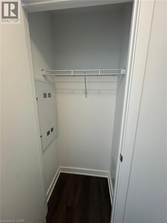 25 Wellington Street S Unit# 2002, Kitchener, Ontario  N2G 0G5 - Photo 11 - 40773938
