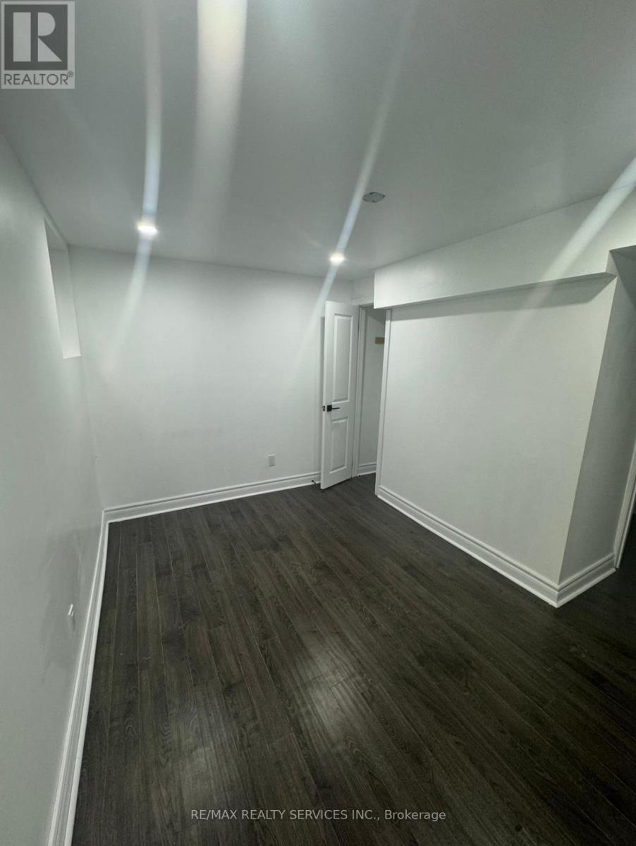 Bsmt - 24 Autumn Glen Circle, Toronto, Ontario  M9W 6C3 - Photo 17 - W12457228
