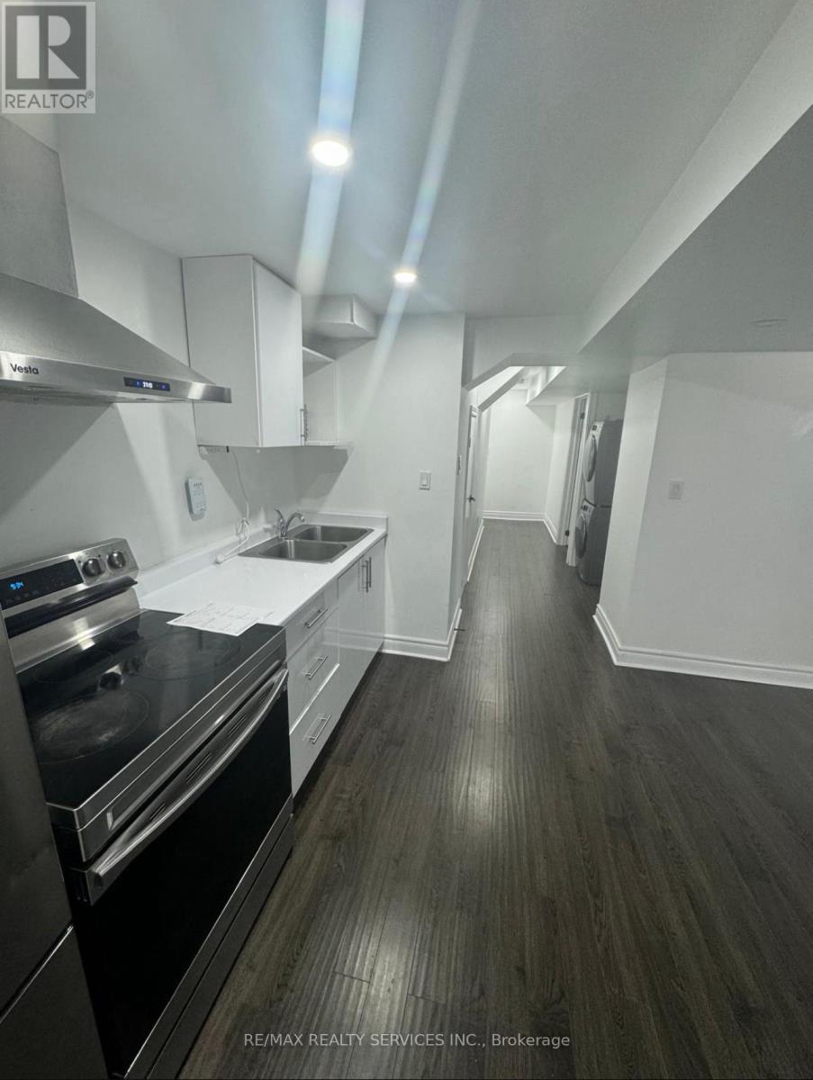 Bsmt - 24 Autumn Glen Circle, Toronto, Ontario  M9W 6C3 - Photo 14 - W12457228