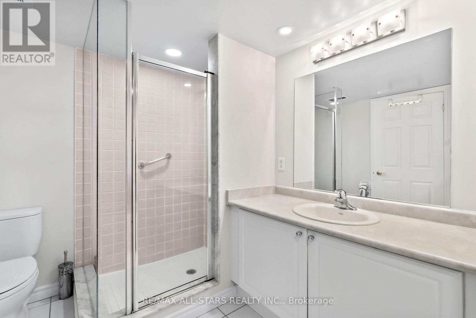 210 - 22 James Hill Court, Uxbridge, Ontario  L9P 1Y6 - Photo 34 - N12256597