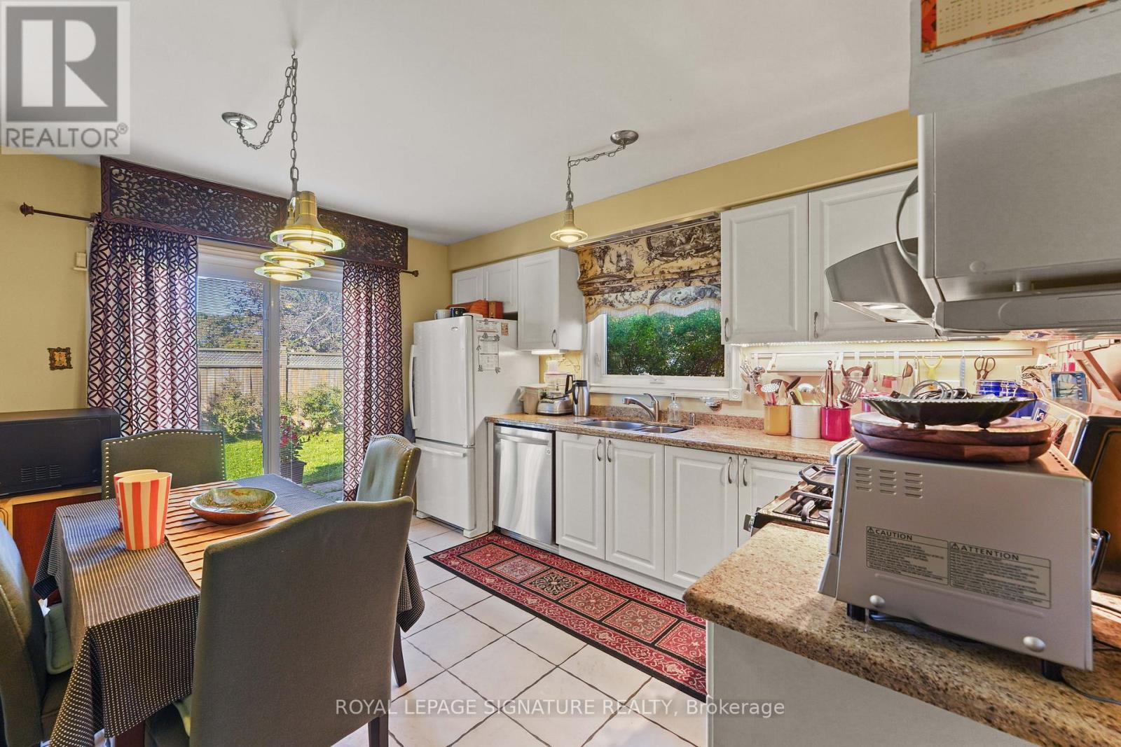 1556 Amberlea Road, Pickering, Ontario  L1V 4V8 - Photo 14 - E12459343