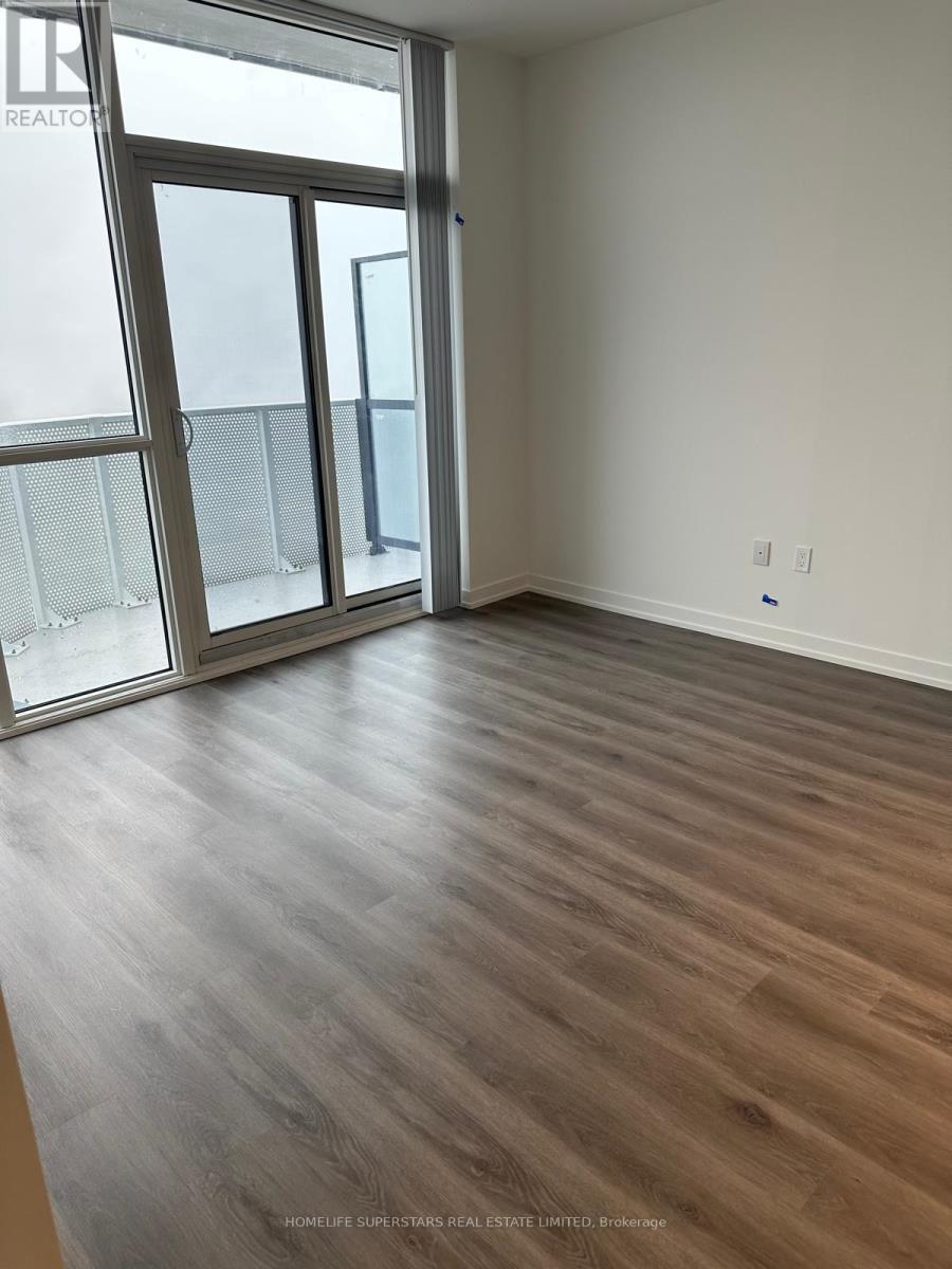 4605 - 28 Interchange Way, Vaughan, Ontario  L4K 0P8 - Photo 5 - N12459344