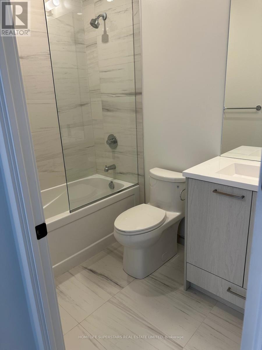 4605 - 28 Interchange Way, Vaughan, Ontario  L4K 0P8 - Photo 9 - N12459344