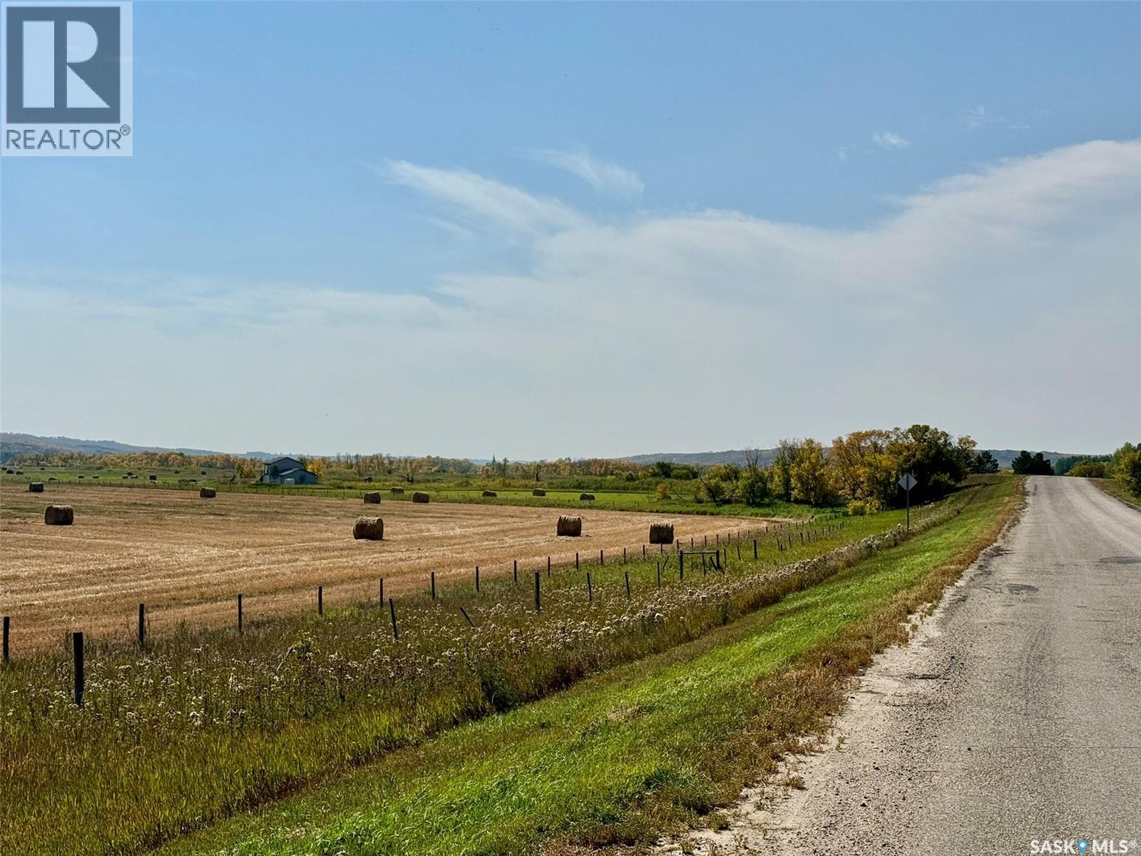Parcel V, Hillside Estates - 1.13 Acres, Longlaketon Rm No. 219, Saskatchewan  S0G 0W0 - Photo 4 - SK020722