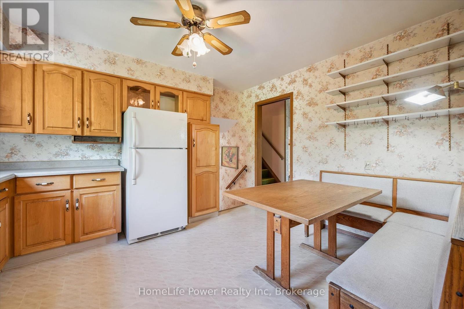 2 Berkley Place, Guelph, Ontario  N1E 1E6 - Photo 13 - X12459347